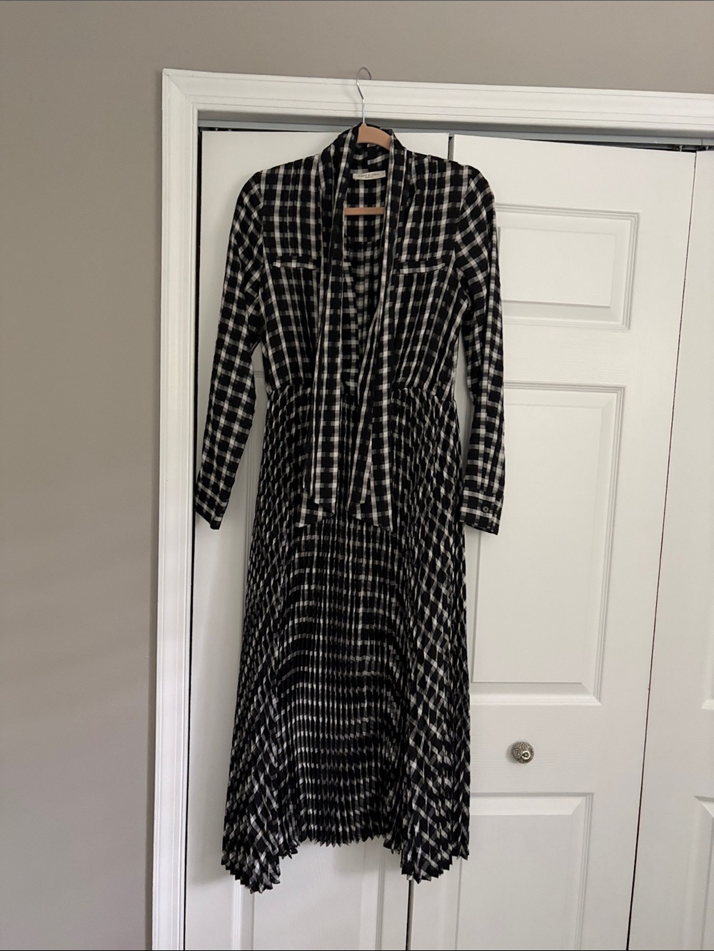 Plaid Long Sleeve Midi Dress - Black & White